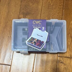 NWT CWC “EEK” Snack Box with 3 Purple Divided Storage Trays